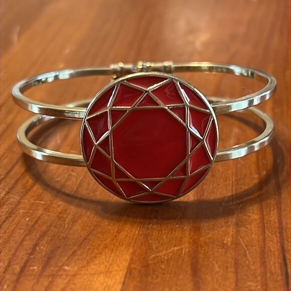 Bundle Sale 3 for $15 | Striking Goldtone Hinge Bracelet - Picture 6 of 8